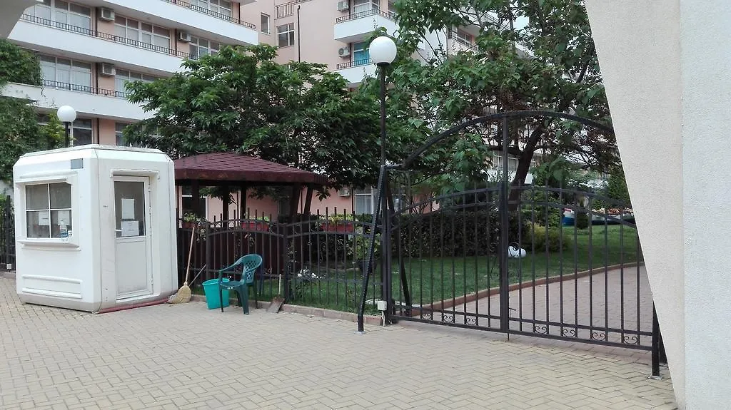 Sun City Apartments Napospart